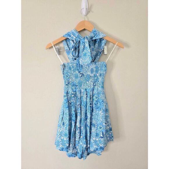 Petal & Pup LeLe Halter Romper Size XS Blue Floral Rayon Linen Blend NEW - Picture 3 of 8
